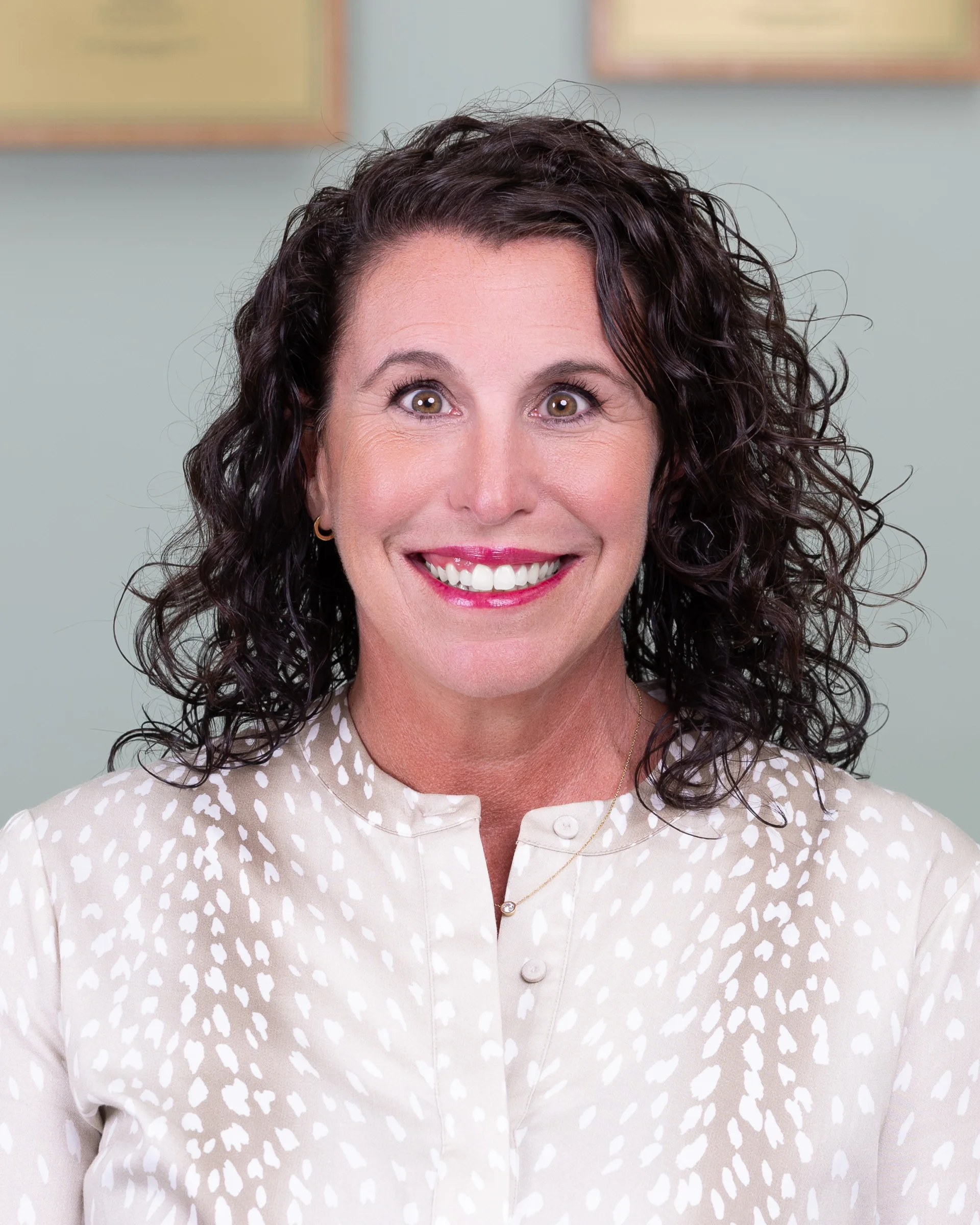 Melissa Torrance, MSEd `93 Teacher | Science Department ECE Affiliate Faculty (Physics) | University of Connecticut B.S. Bucknell University (Chemistry) MSEd University of Bridgeport (Secondary Education) Teaching Experience: 25 years